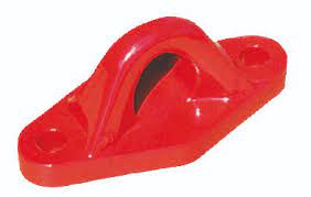 Roter Seilroller aus Kunststoff, ideal für den Einsatz in der Seiltechnik und beim Klettern.