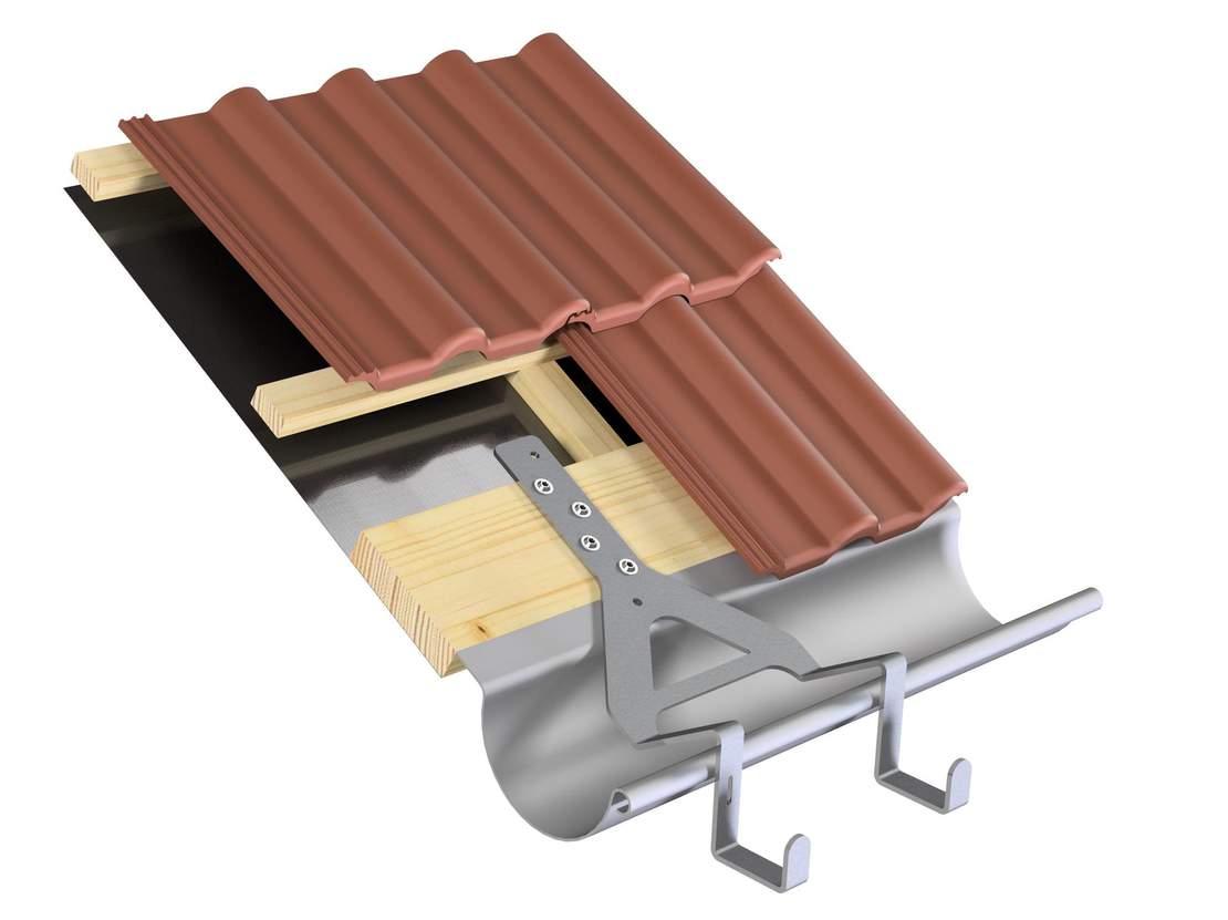 Detailansicht eines Daches mit roten Dachziegeln, Unterkonstruktion und Befestigungselementen.